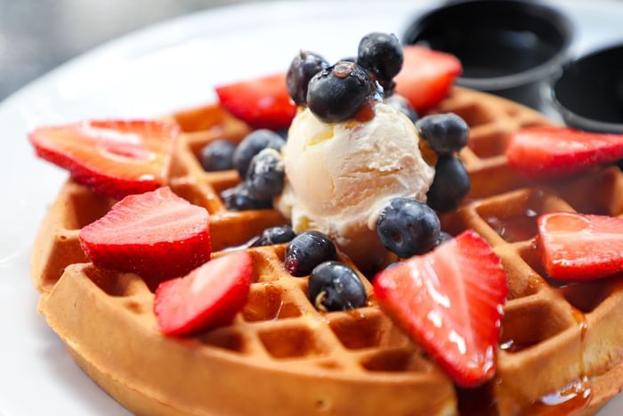 Wild Sea Las Olas signature dishes Very Berry Belgian Waffle
Grandma's Apple Pie Pancakes
Honey French Toast